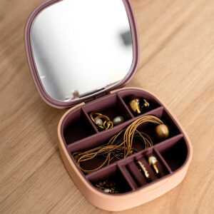 Joyero compacto con espejo